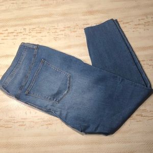 J Crew 9" Hi Rise Skinny jeans, NWT, size 34